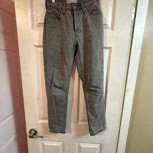 Everlane Women's Gray Straight Leg Jeans